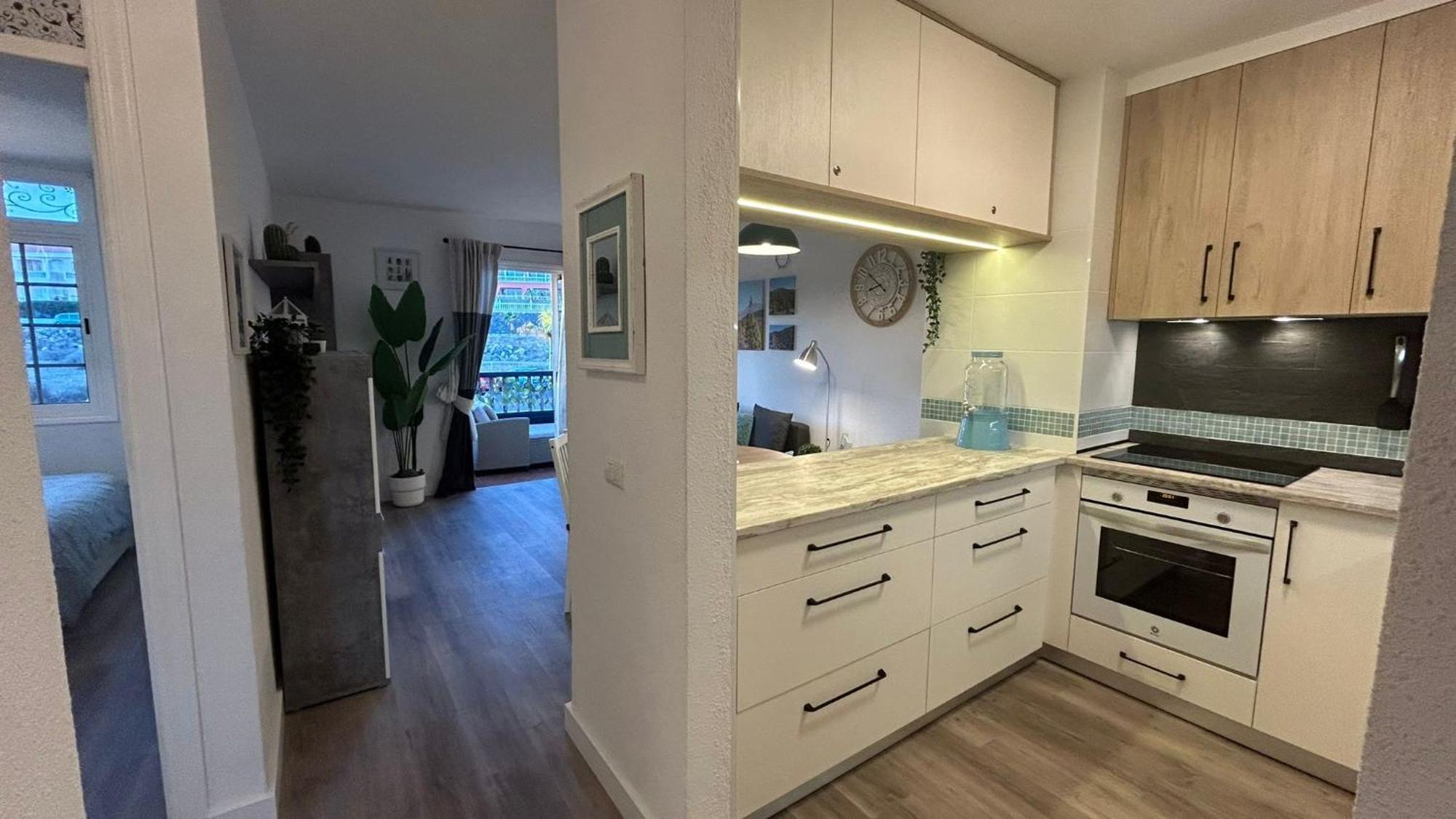 Huebsche Ferienwohnung Mit 2 Schlafzimmern, Pool Und Wlan, Strandnaehe Callao Salvaje Exterior foto
